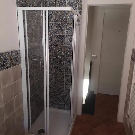 Elicriso Guest house