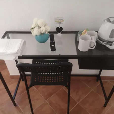 Elicriso Guest house *