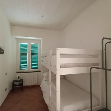 Elicriso Guest house *