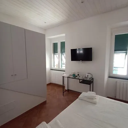 Elicriso Guest house *
